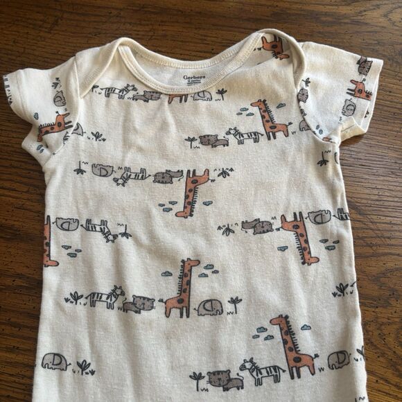 Gerber Baby Size 12 Months 100% Cotton White Zoo Animals Onesie Sleep Comfort - Picture 2 of 9